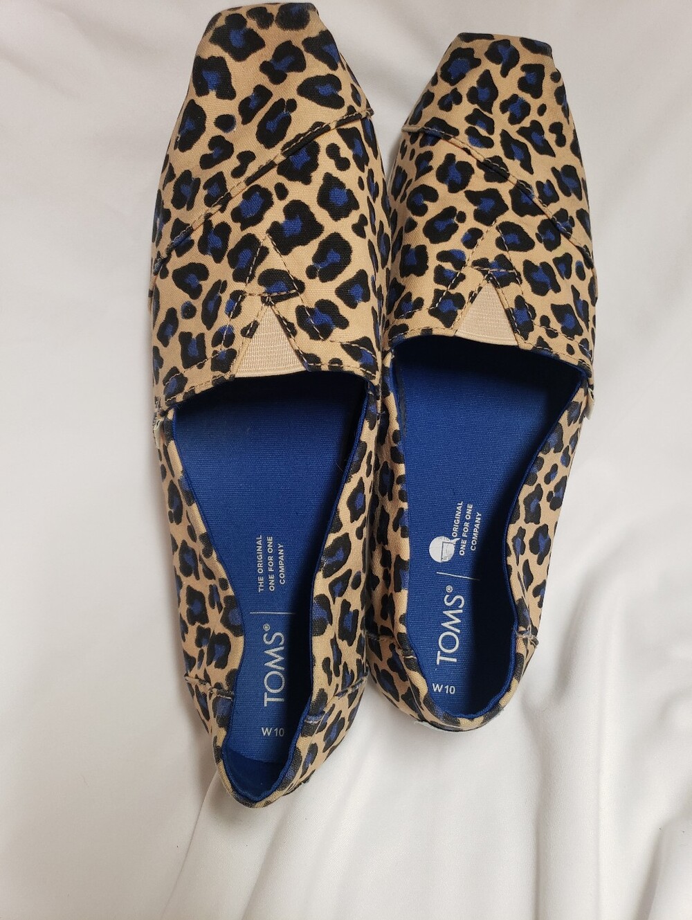 Toms Alpargata Beige/blue Leopard Print Slip On Light weight Shoe Size 10